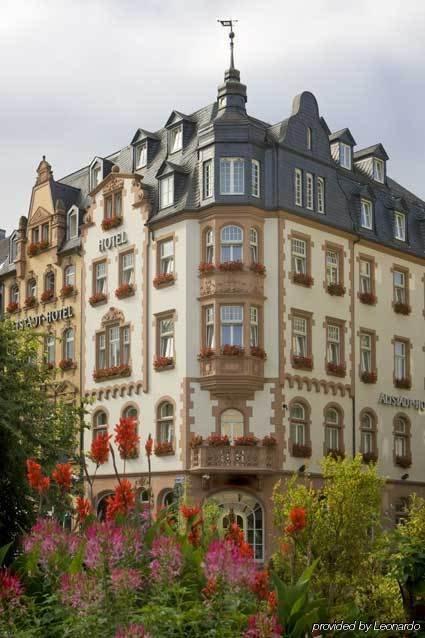 Hotel Roemischer Kaiser Трир Екстериор снимка